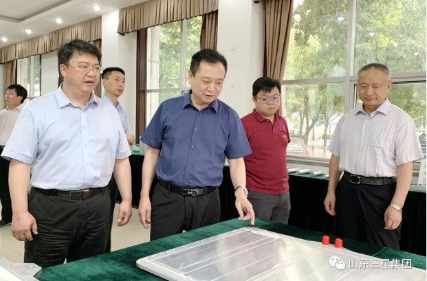 中國信達資產(chǎn)管理股份有限公司黨委副書記、總裁張衛(wèi)東一行來山東三星集團參觀調(diào)研