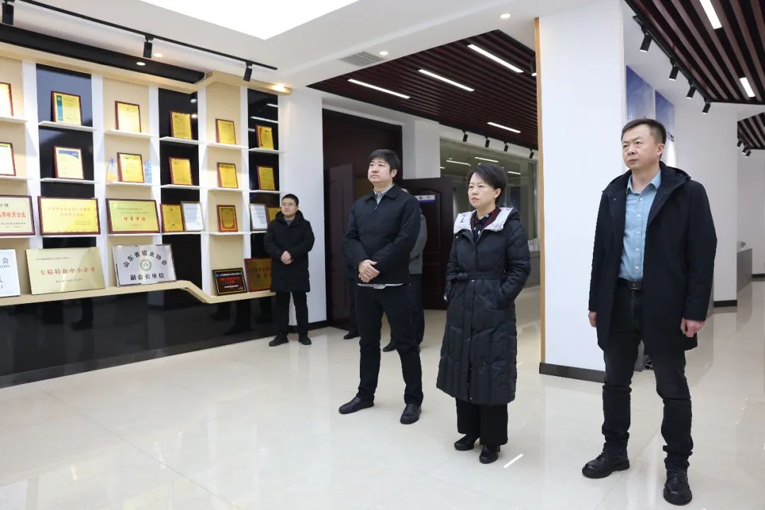 鄒平市委常委、副市長陳靜來山東三星集團調研
