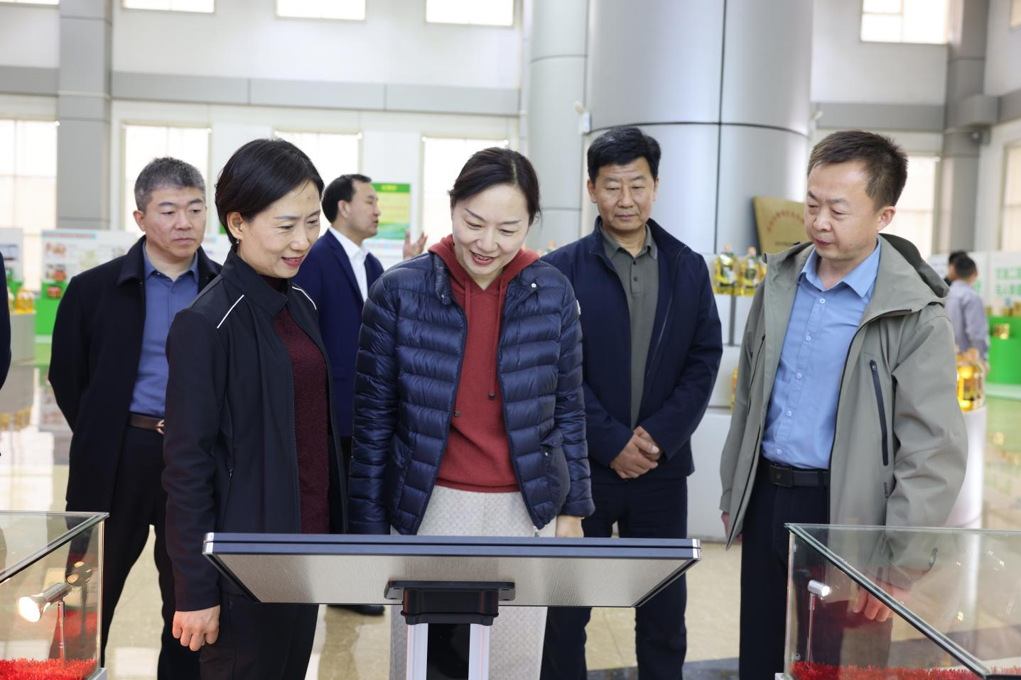 聊城市委統(tǒng)戰(zhàn)部副部長、三級調(diào)研員王云來山東三星集團調(diào)研