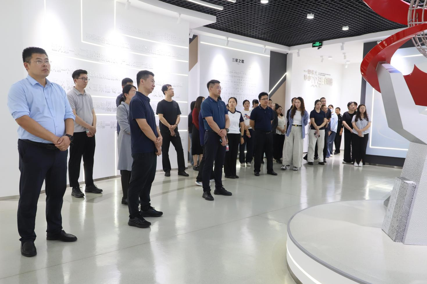 濱州市新興領域黨務工作者培訓班來山東三星集團參觀交流