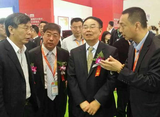 山東裕航攜高精尖產品亮相“2015中國交通用鋁展覽會”